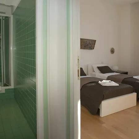 House Paganica Apartment Rome